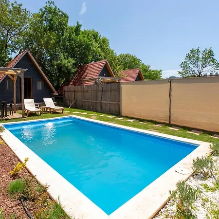 Holiday home Belen Bungalov *